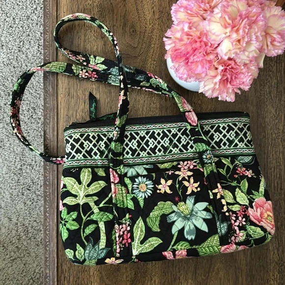 Vera Bradley Purse Black Quilt Fabric Floral Print Shoulder Bag Green Pink Blue - Picture 14 of 14